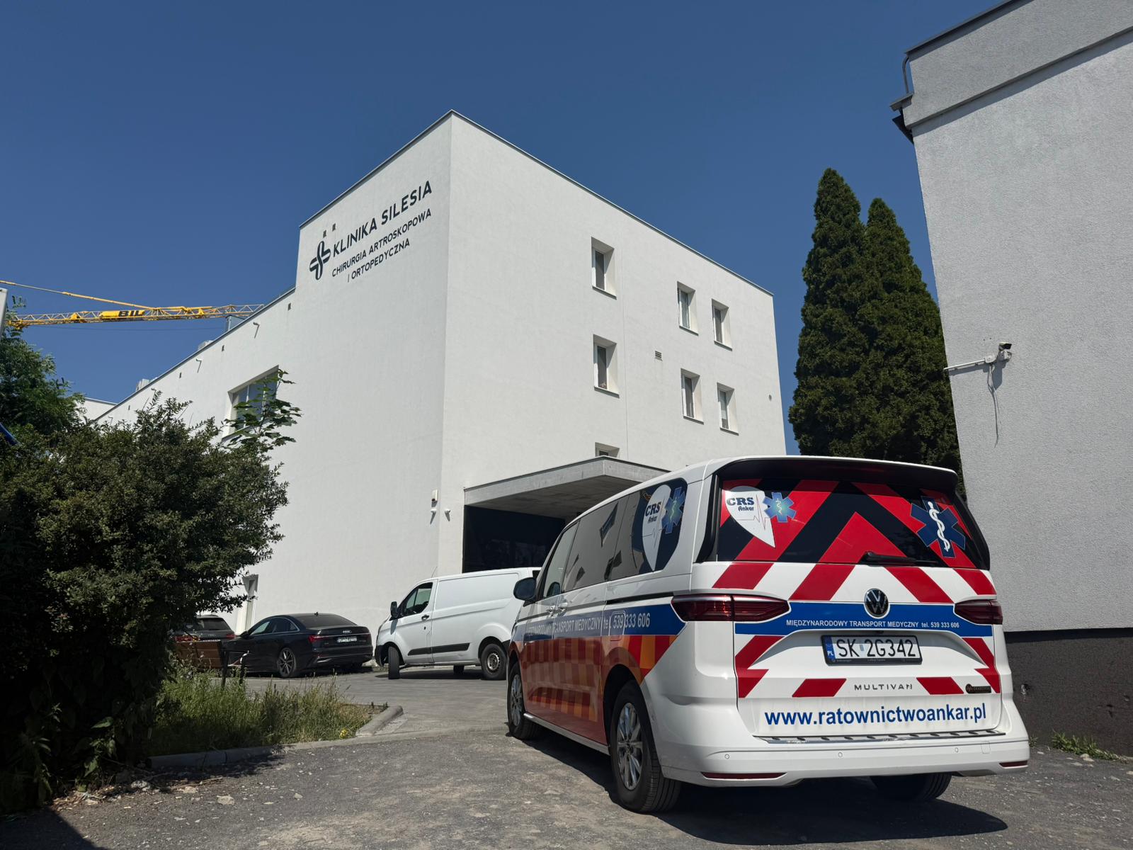 Transport sanitarny po endoprotezoplastyce barków: Opole → Augustów (700 km) | ANKAR